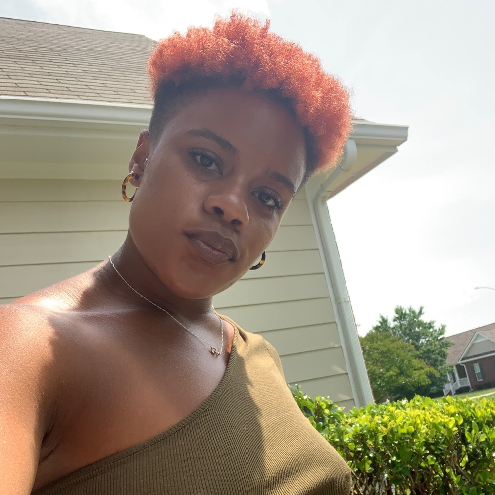 Meet your Posher, Celeste